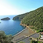 Hotell Ortano Mare