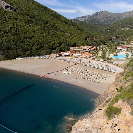 Hotel Ortano Mare 4*
