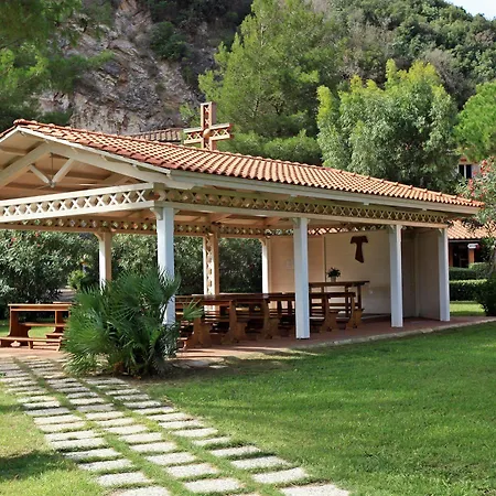 Ξενοδοχείο με διαμερίσματα Th Ortano - Ortano Mare