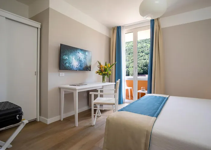 Ortano Mare Рио-Марина