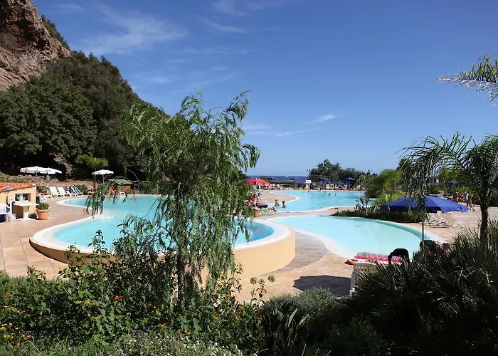 Hotel Ortano Mare 4*